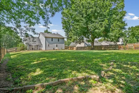 822 Creek Stone Drive Clarksville TN 37040