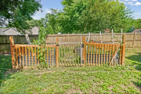 822 Creek Stone Drive Clarksville TN 37040