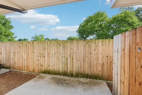 120 Hartsville Court Lebanon TN 37087