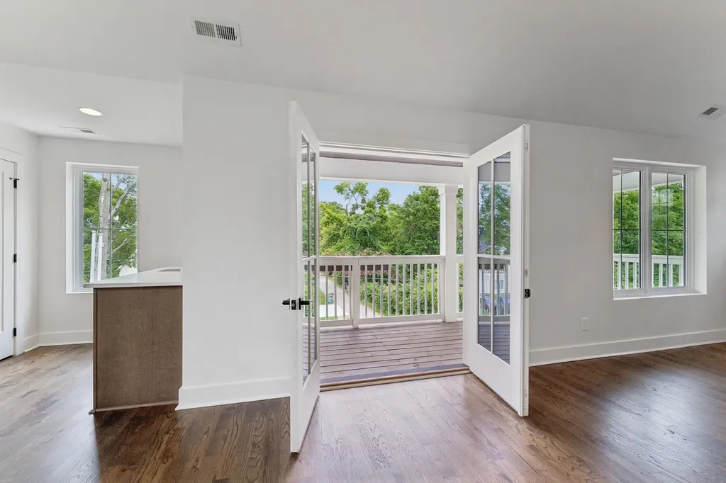 339 Gatewood Avenue Nashville TN 37207