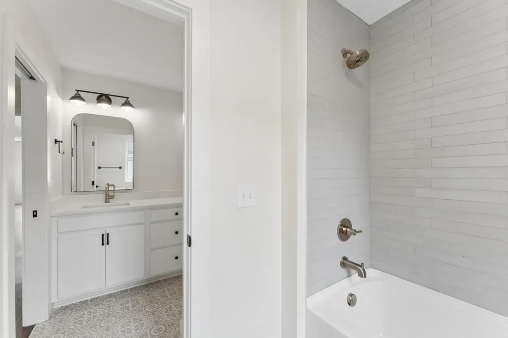 339 Gatewood Avenue Nashville TN 37207