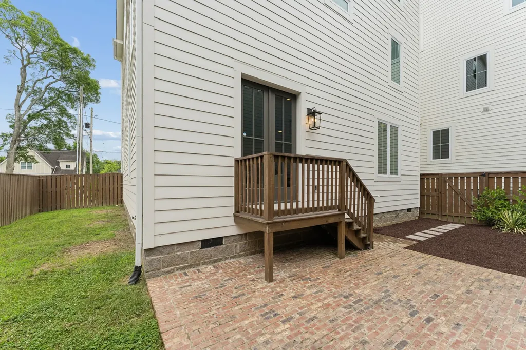 339 Gatewood Avenue Nashville TN 37207