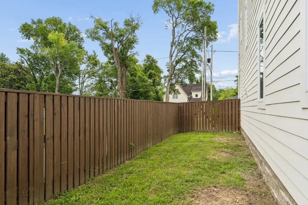 339 Gatewood Avenue Nashville TN 37207
