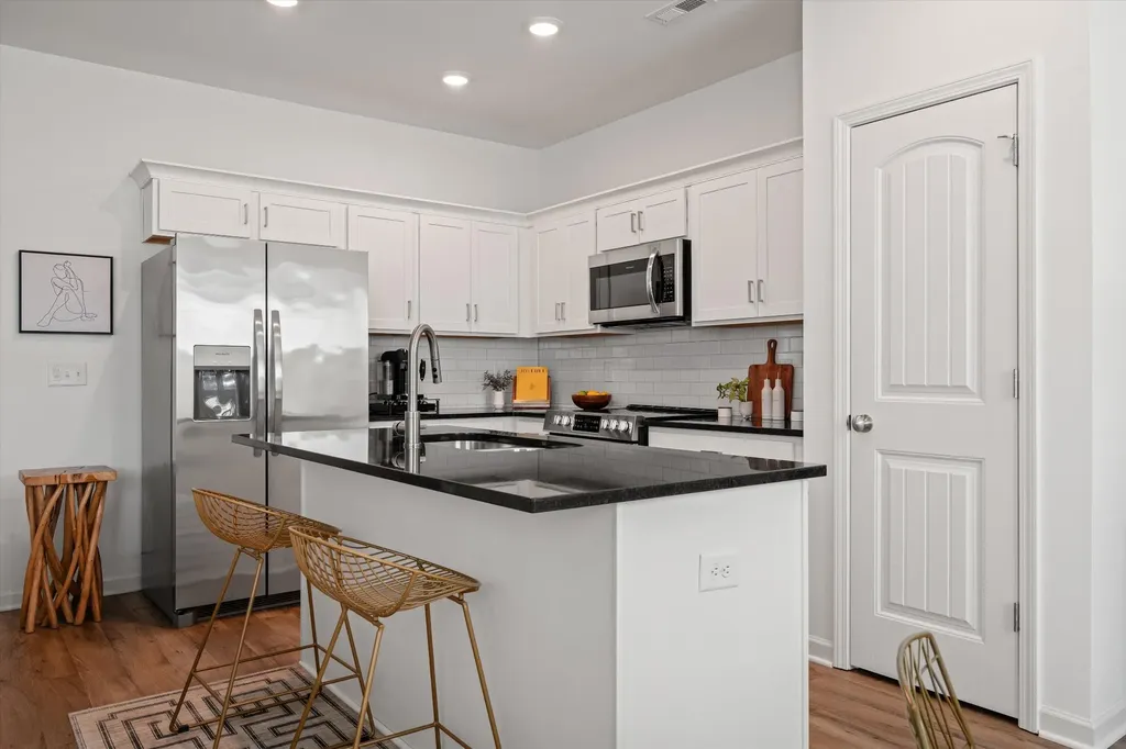 2656 Lakevilla Drive Nashville TN 37217
