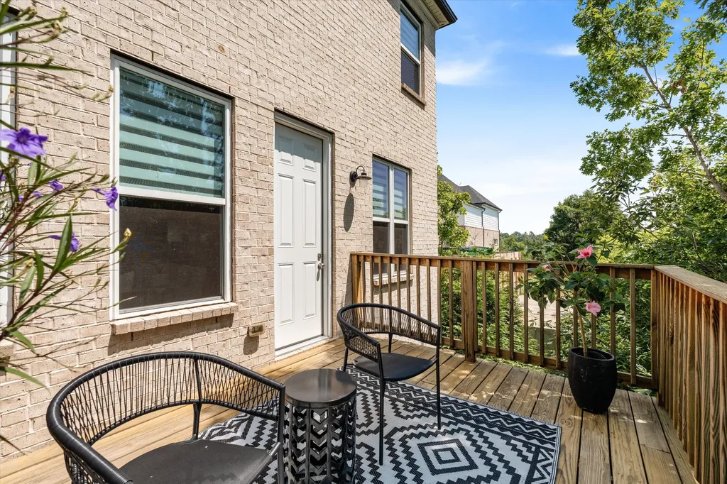 2656 Lakevilla Drive Nashville TN 37217