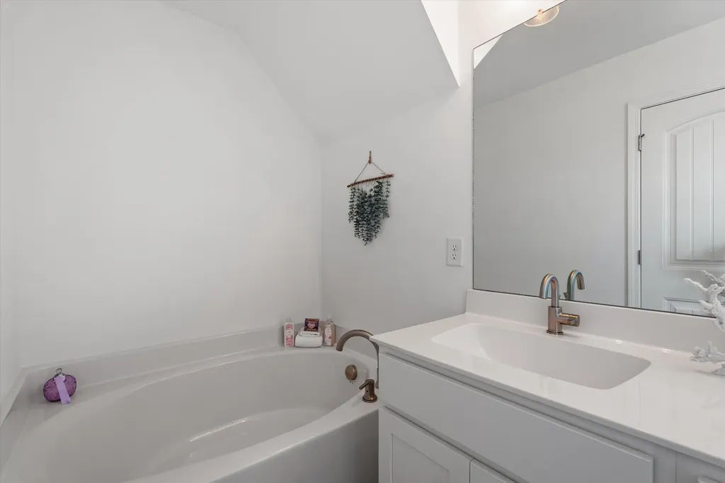 2656 Lakevilla Drive Nashville TN 37217