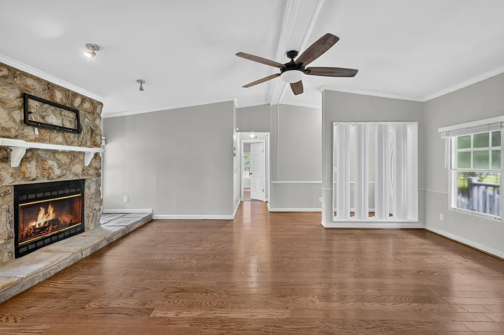 2388 Bear Creek Pike Columbia TN 38401