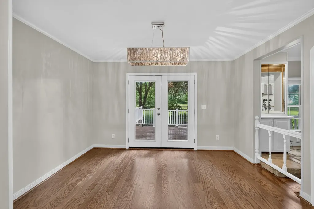 2388 Bear Creek Pike Columbia TN 38401