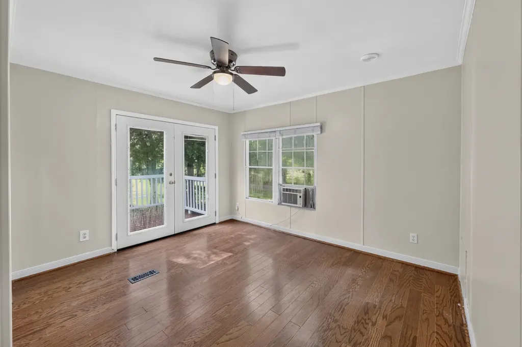 2388 Bear Creek Pike Columbia TN 38401