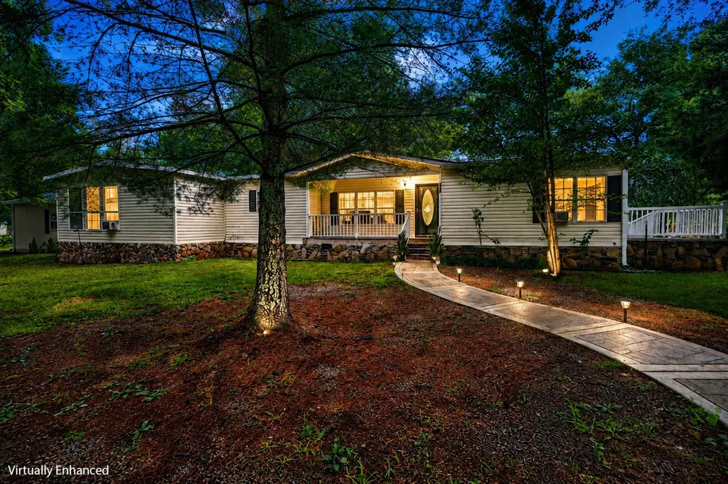 2388 Bear Creek Pike Columbia TN 38401