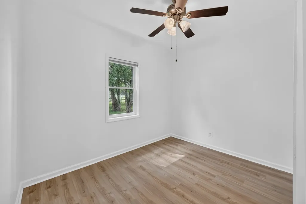 2388 Bear Creek Pike Columbia TN 38401