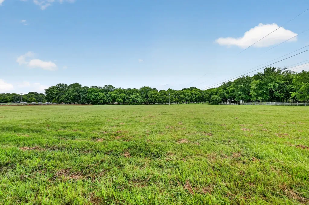 2388 Bear Creek Pike Columbia TN 38401