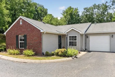 383 Bonita Parkway Hendersonville TN 37075