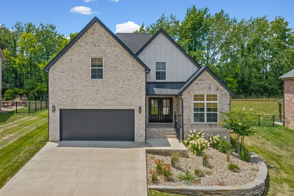 365 Frontier Drive Clarksville TN 37043