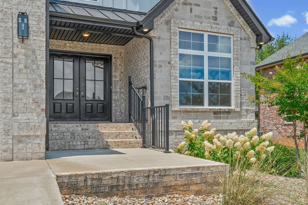 365 Frontier Drive Clarksville TN 37043