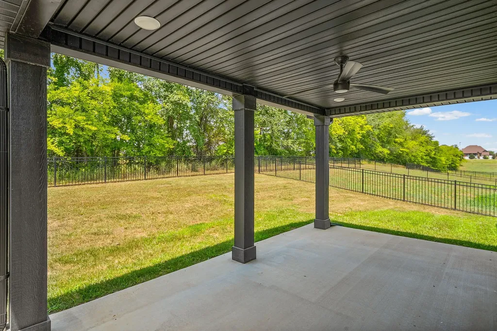 365 Frontier Drive Clarksville TN 37043