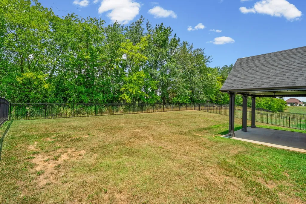 365 Frontier Drive Clarksville TN 37043