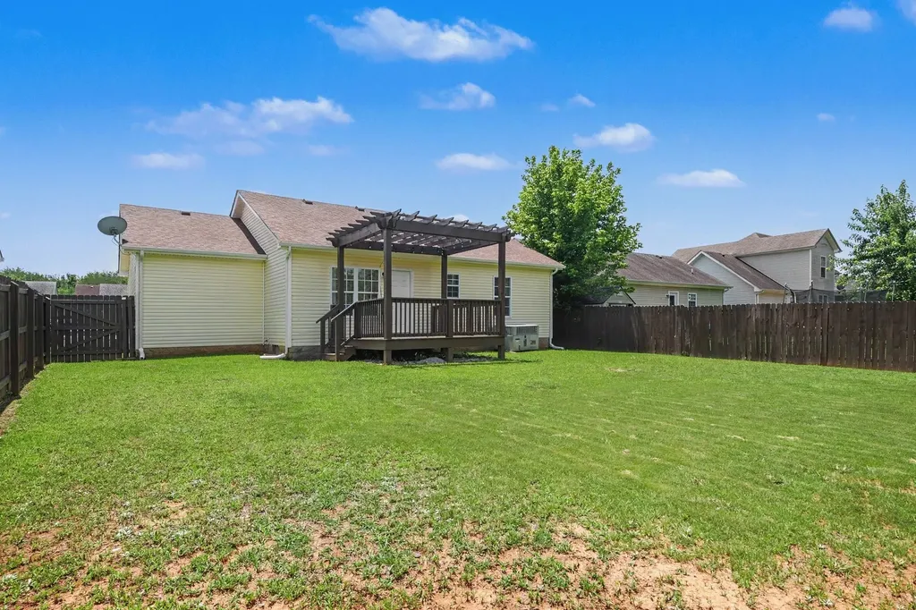 511 Fox Trot Drive Clarksville TN 37042