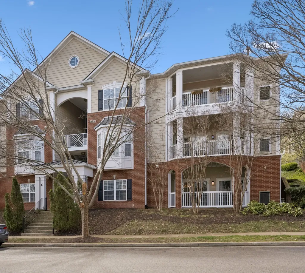 7005 Lenox Village Drive Nashville TN 37211