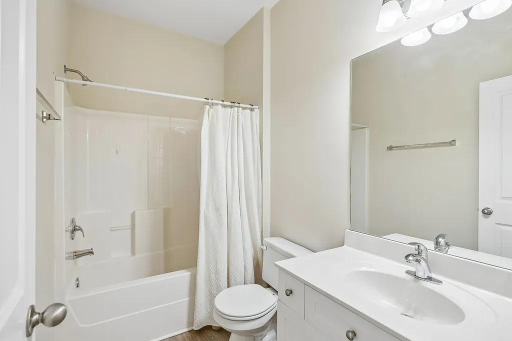 7005 Lenox Village Drive Nashville TN 37211