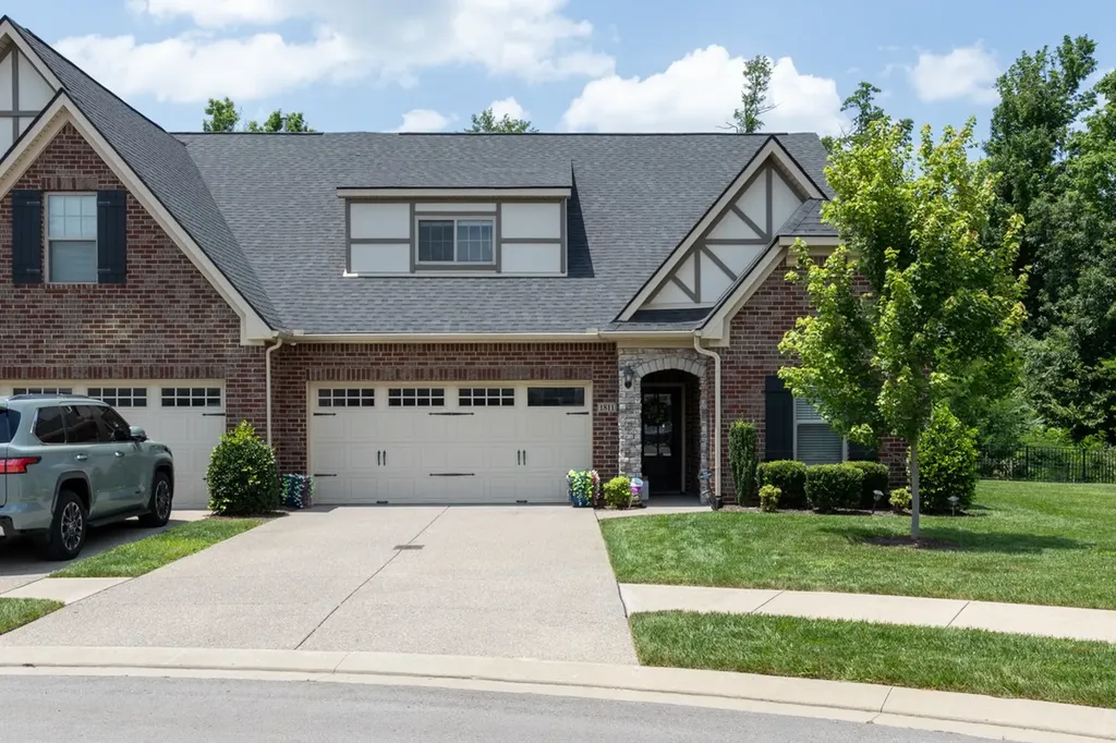 1811 Ravenwood Court Lebanon TN 37090