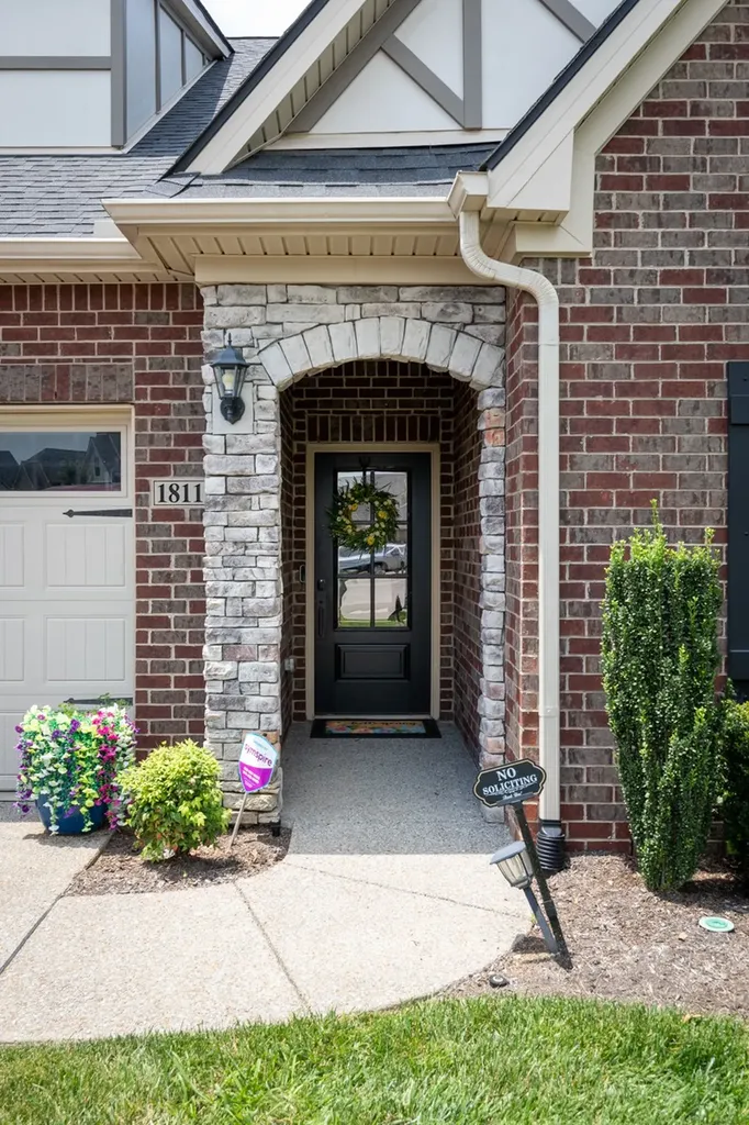 1811 Ravenwood Court Lebanon TN 37090