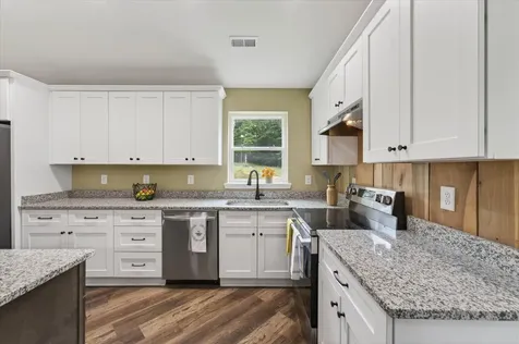 776 Norris Hollow Road Vanleer TN 37181