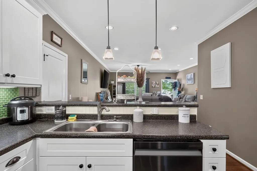 7117 Coleman Circle Baxter TN 38544