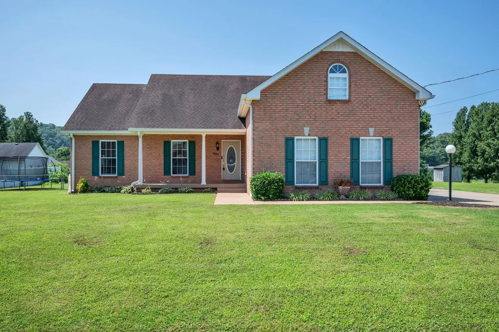 567 Bluff View Drive Pegram TN 37143