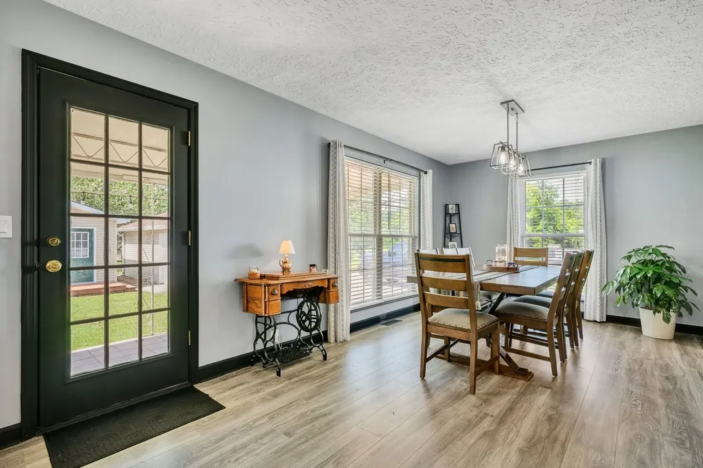 567 Bluff View Drive Pegram TN 37143