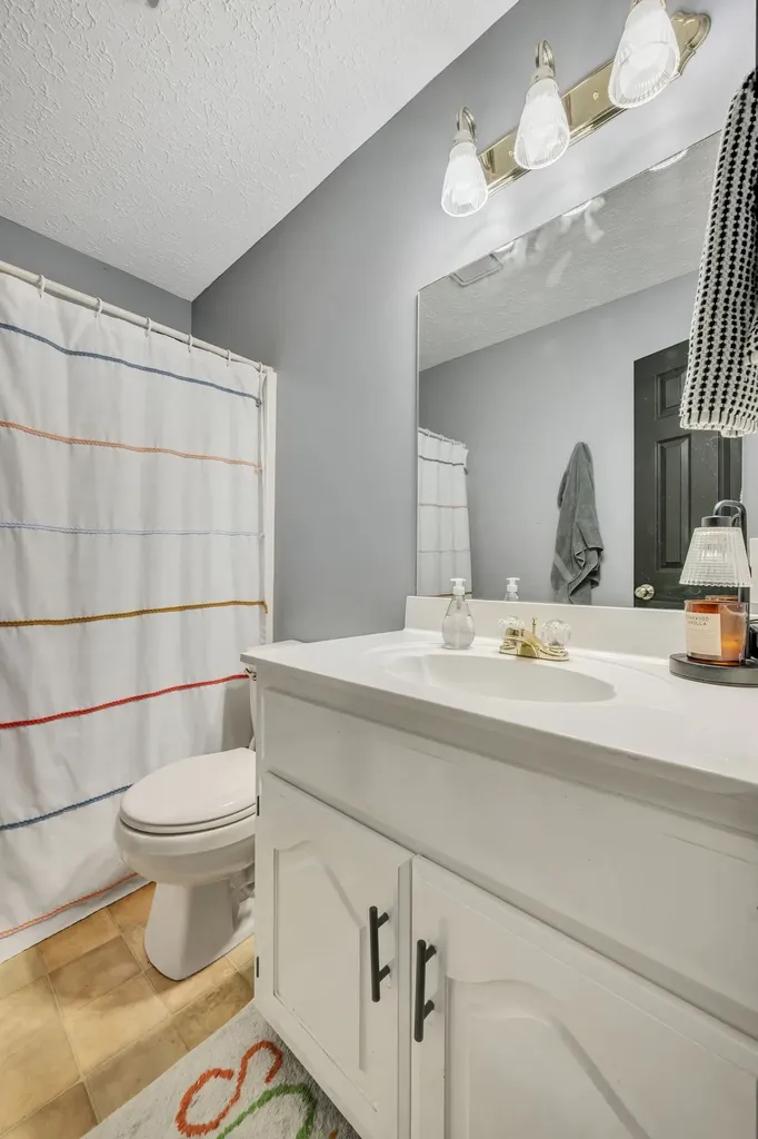 567 Bluff View Drive Pegram TN 37143