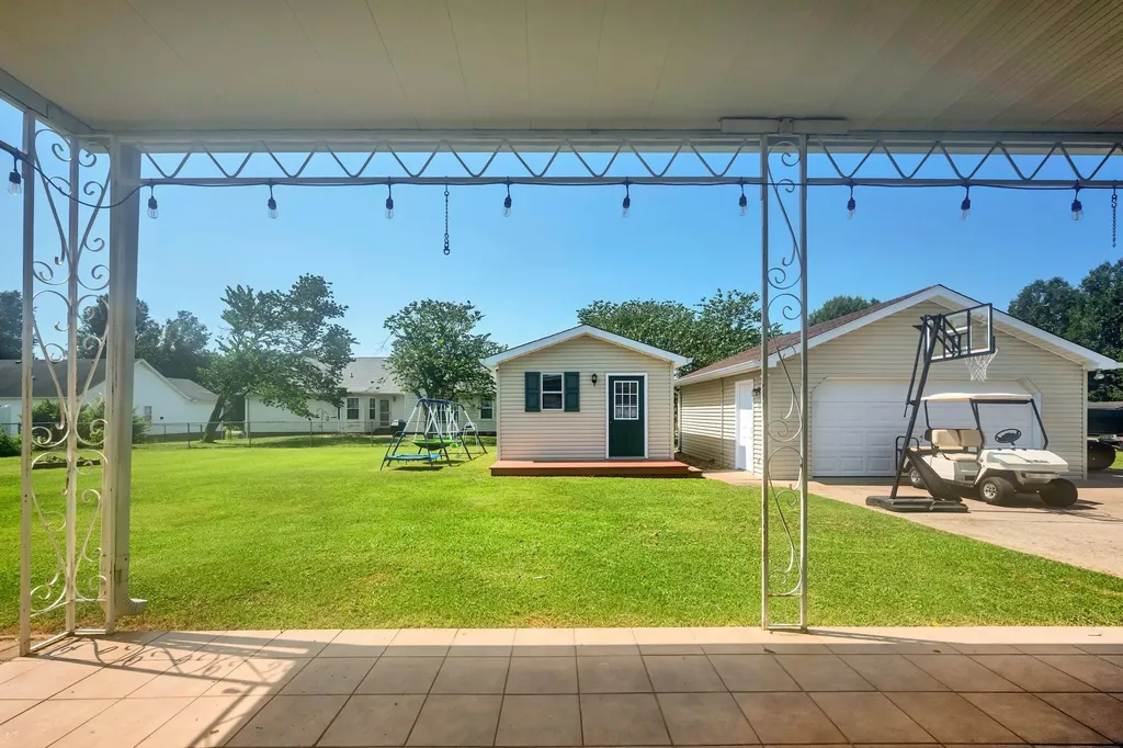 567 Bluff View Drive Pegram TN 37143