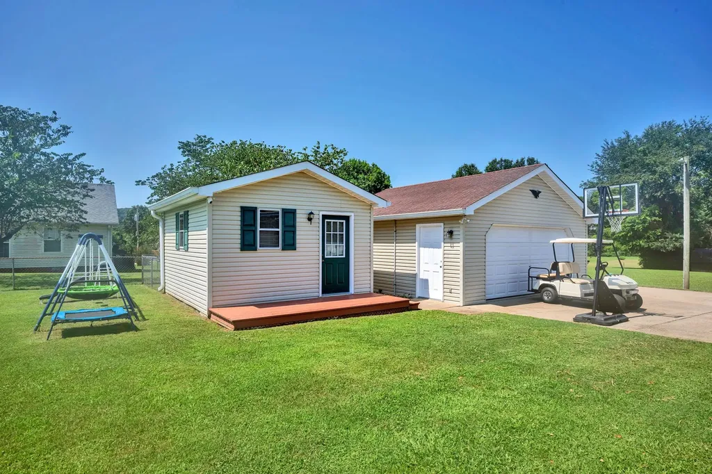 567 Bluff View Drive Pegram TN 37143