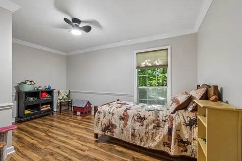 4574 Hampshire Pike Hampshire TN 38461
