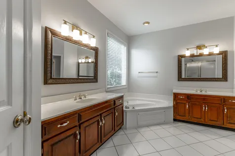 44 S Links Drive Ringgold GA 30736