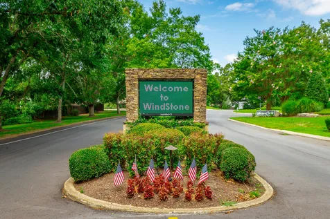 44 S Links Drive Ringgold GA 30736
