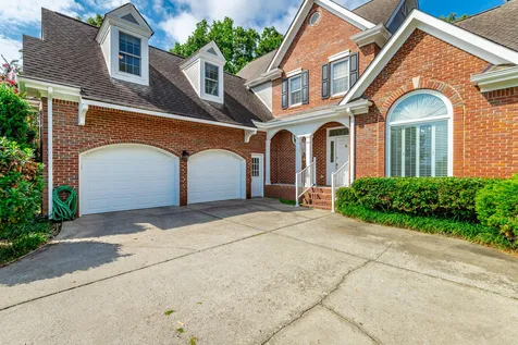 44 S Links Drive Ringgold GA 30736