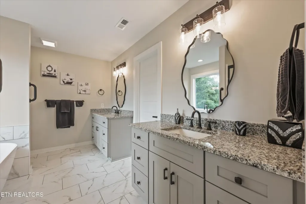 375 Signet Lane Maynardville TN 37807
