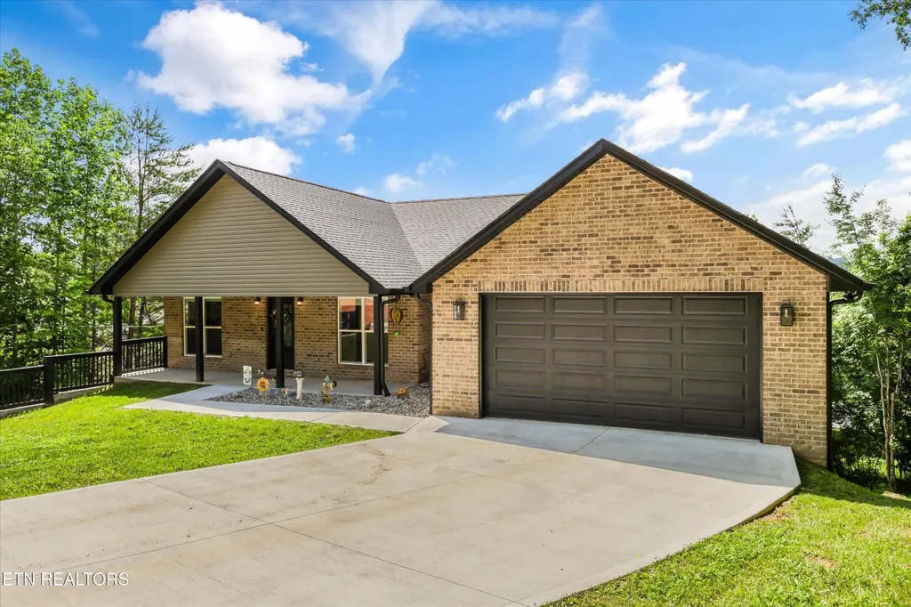 375 Signet Lane Maynardville TN 37807