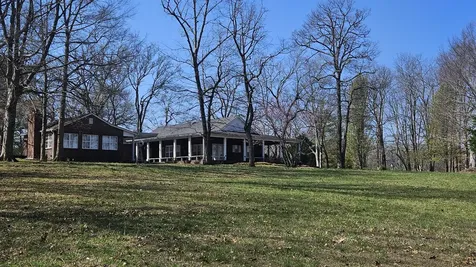 2769 New Hall Road Greenbrier TN 37073