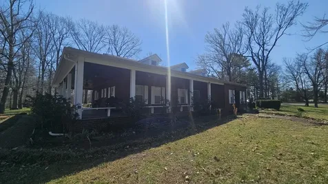 2769 New Hall Road Greenbrier TN 37073
