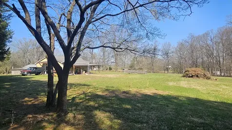 2769 New Hall Road Greenbrier TN 37073