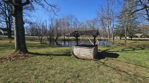 2769 New Hall Road Greenbrier TN 37073