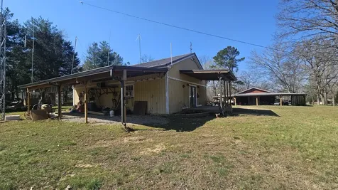 2769 New Hall Road Greenbrier TN 37073