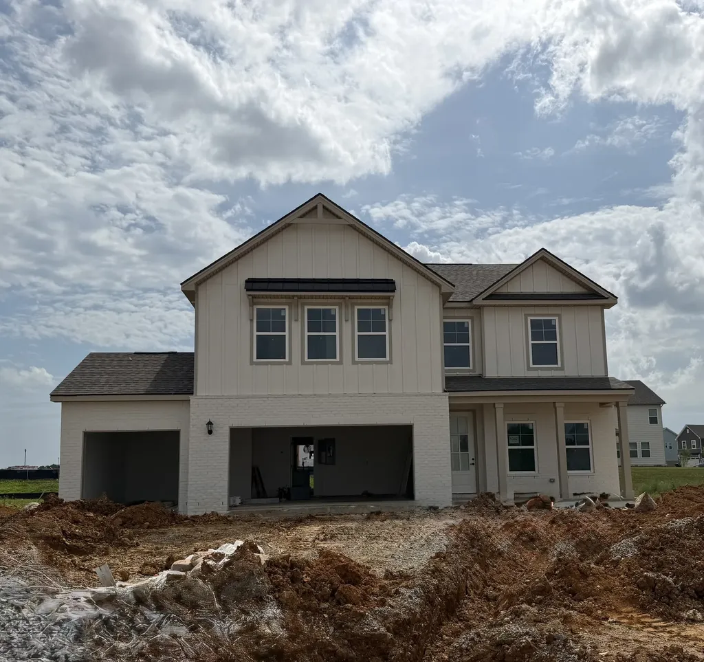 1040 Bluestem Road Columbia TN 38401