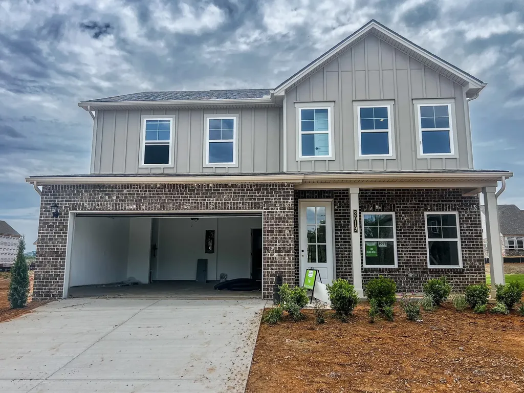 2019 Bennett Creek Drive Columbia TN 38401