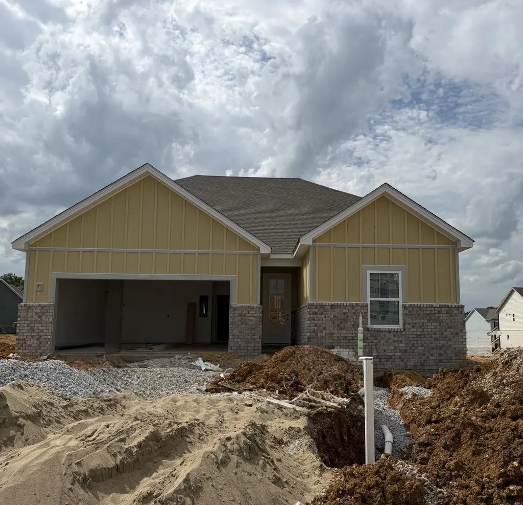 2306 Mary Lou Way Columbia TN 38401