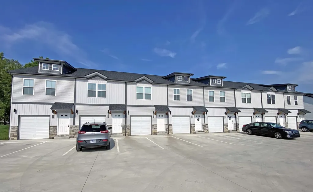 220 Drayton Drive #B Clarksville TN 37042