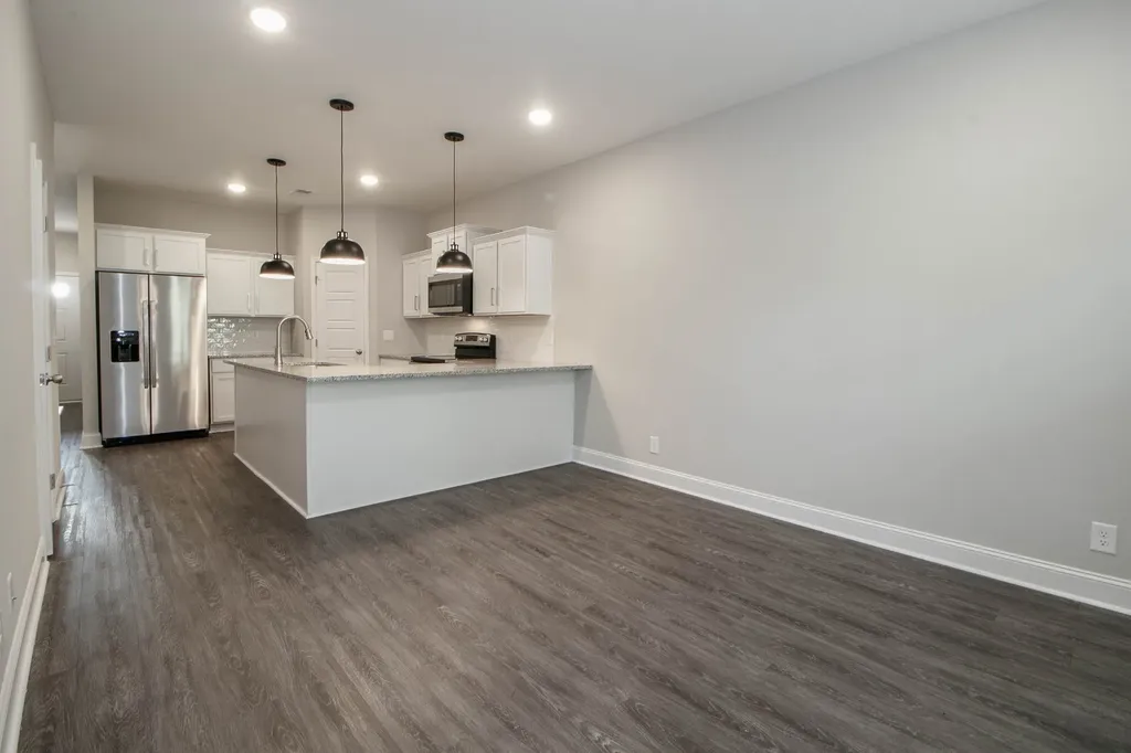 220 Drayton Drive #B Clarksville TN 37042