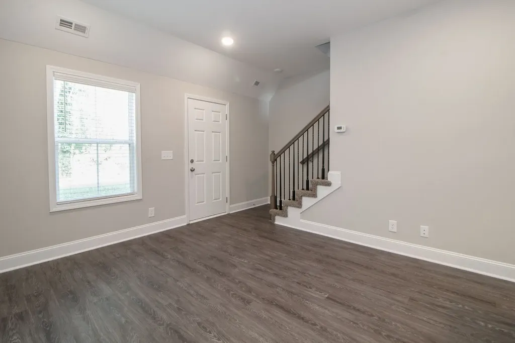 220 Drayton Drive #B Clarksville TN 37042